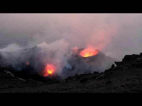 Hiking Stromboli volcano 2017