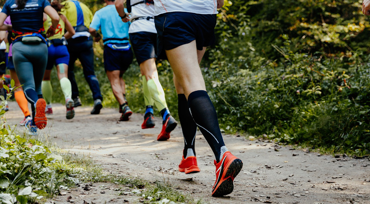 a group of people running